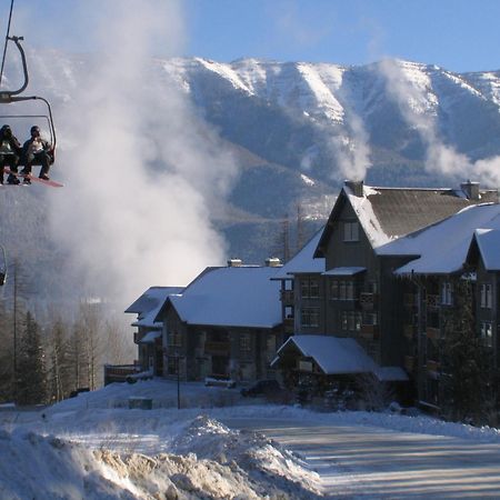 Snow Creek Lodge By Fernie Lodging Co Exteriör bild
